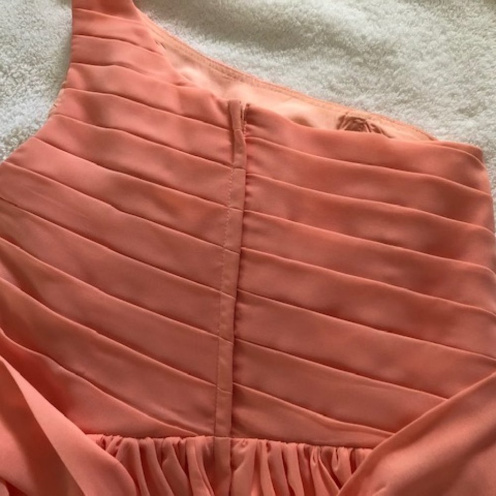 Women's Dress - Picture 3 of 3